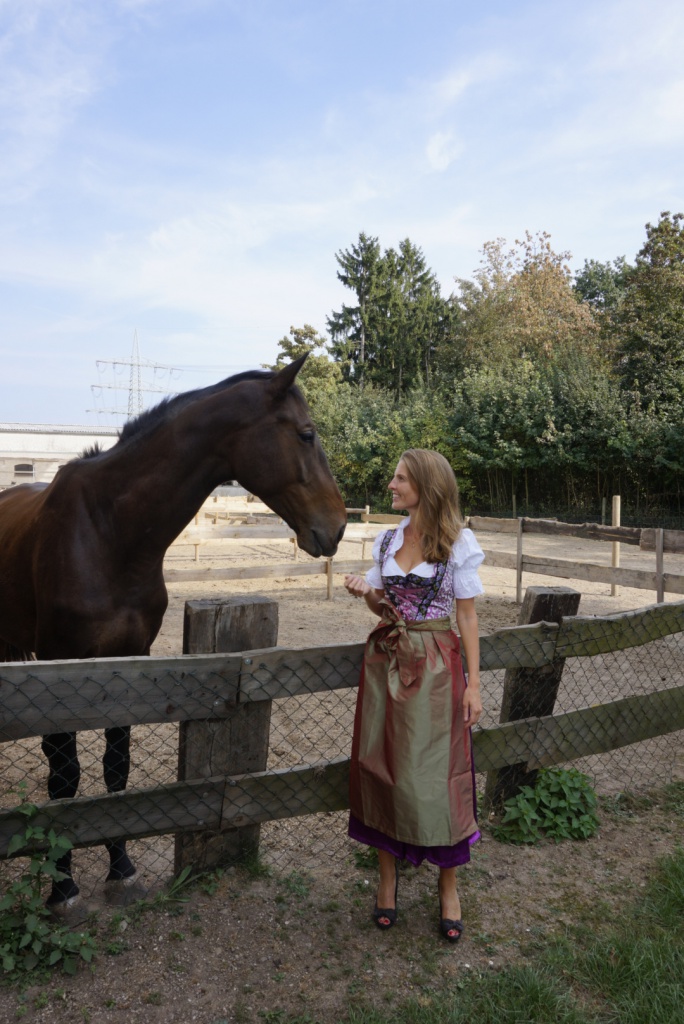 Edelnice Dirndl Oktoberfest Trachtenmode