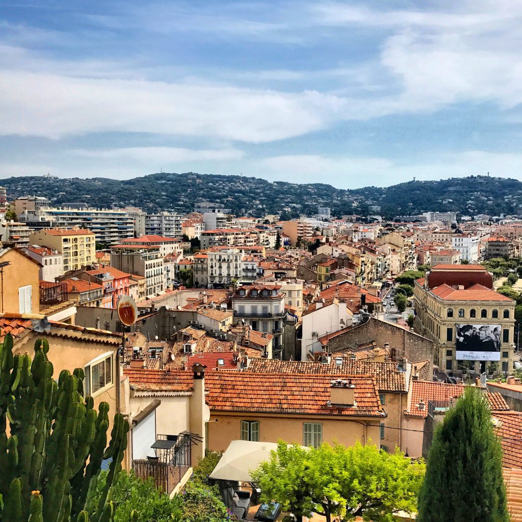 Fasten Ur Seatbelts, Cannes, France, Travel guide