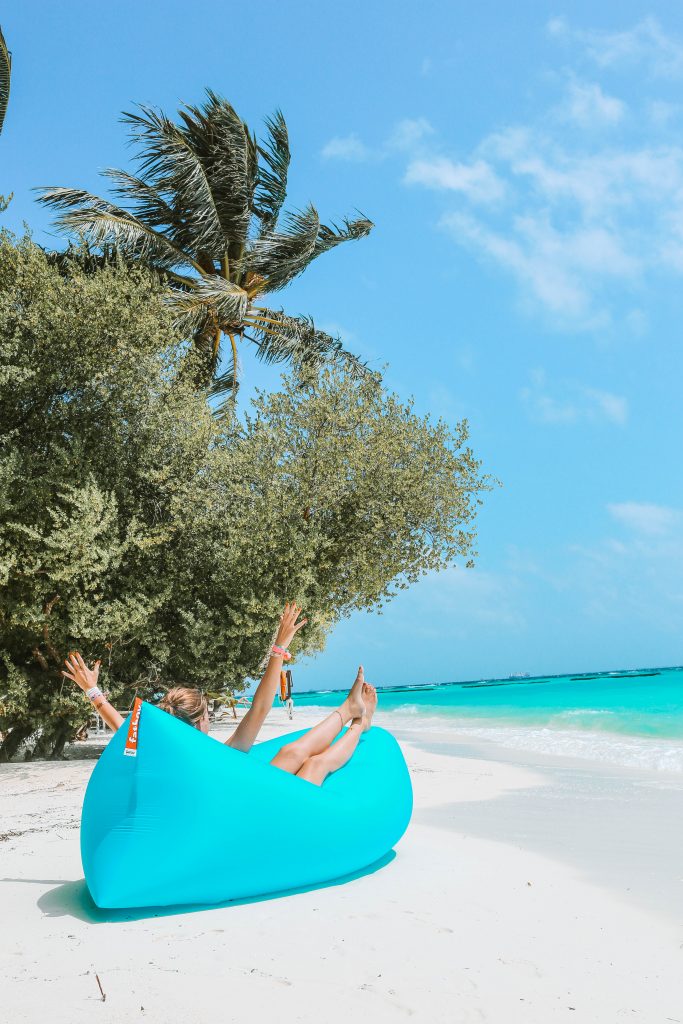 Kurumba Resort Maldives, Maldives, Fasten Ur Seatbelts, Annika