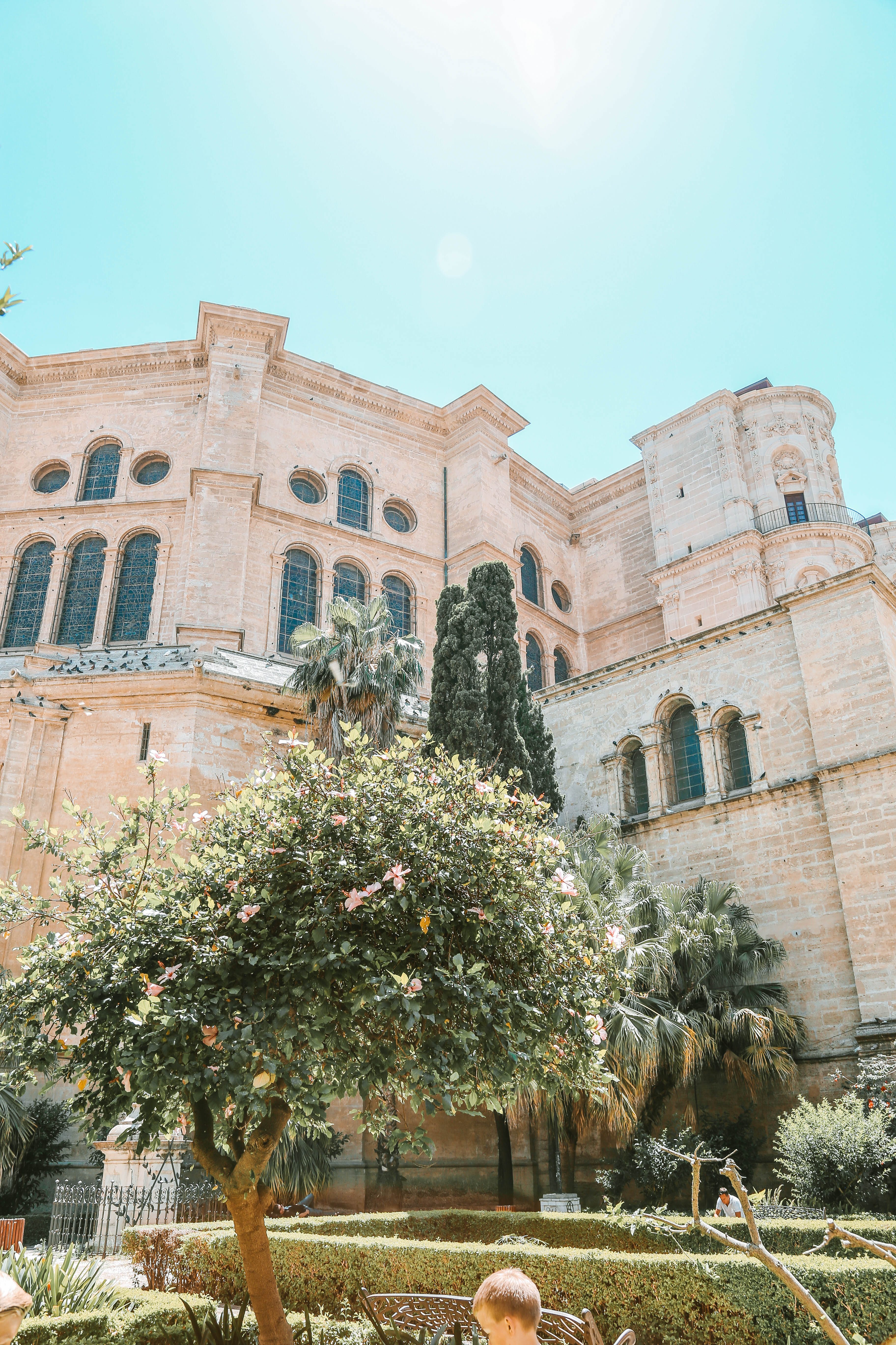 Malaga, Spain, Fasten Ur Seatbelts